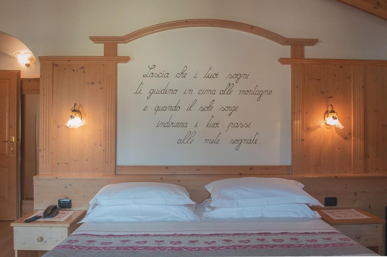 Hotel Garni Sant'Antonio Con Spa Madonna di Campiglio Exterior photo