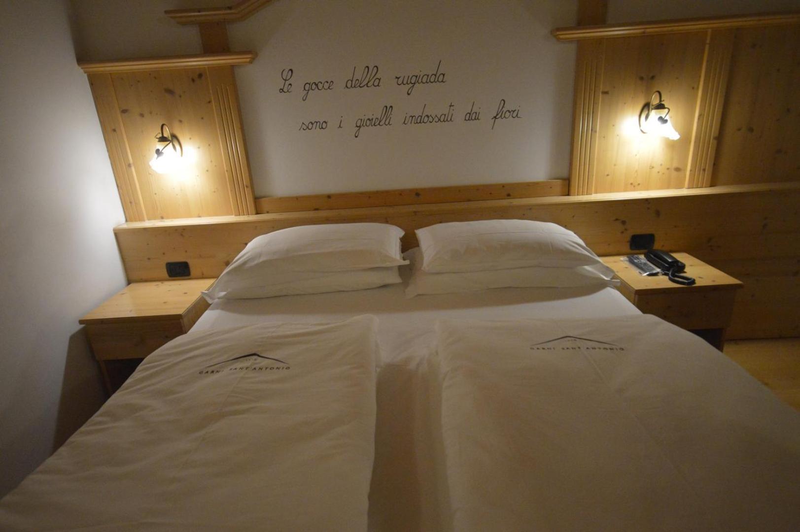 Hotel Garni Sant'Antonio Con Spa Madonna di Campiglio Exterior photo